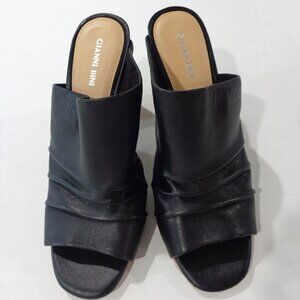 Gianni Bini Women's Leather Peep Toe 4" Wooden Heels‎ Black Shoes Mules Size 10M